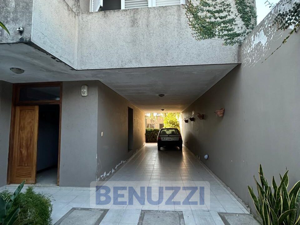 WhatsApp Image 2025-06-13 at 14.35.33 (1)