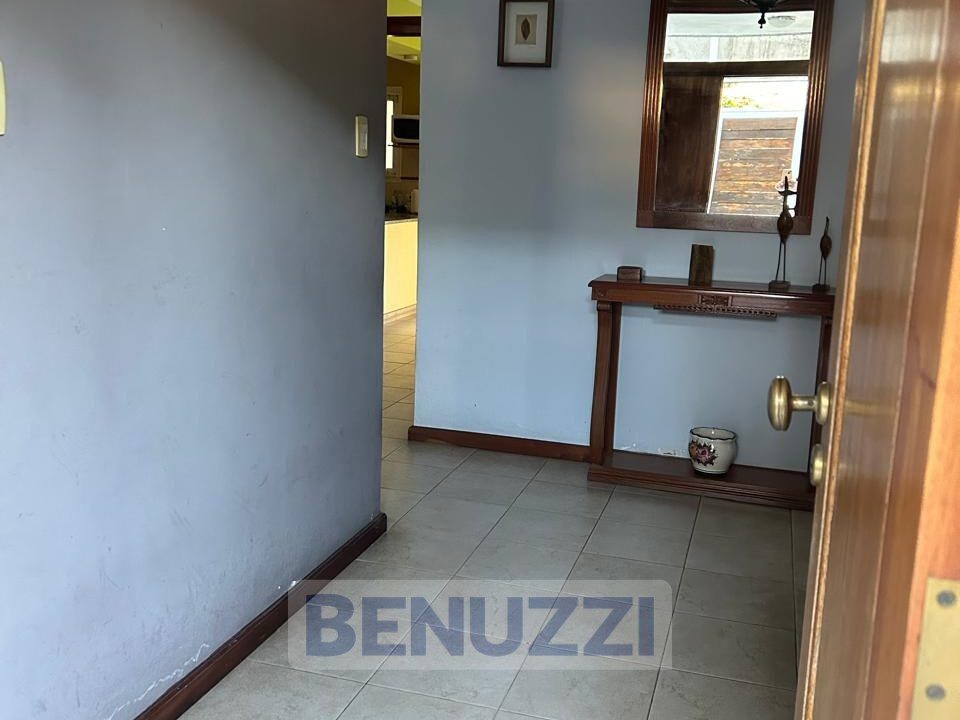 WhatsApp Image 2025-06-13 at 14.35.33 (2)