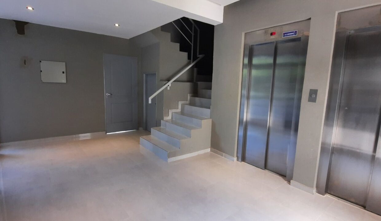 WhatsApp Image 2024-11-28 at 14.35.48 (3)