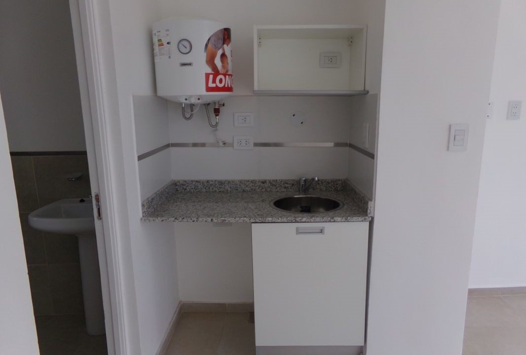 WhatsApp Image 2024-11-28 at 14.35.49 (1)