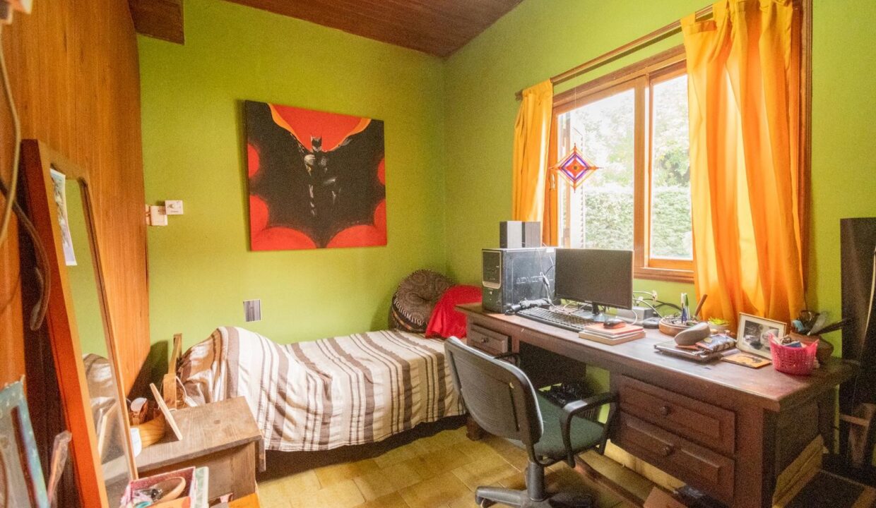 6920157_17246741573664756848086638572415874737775606952539048570153191546453041564228