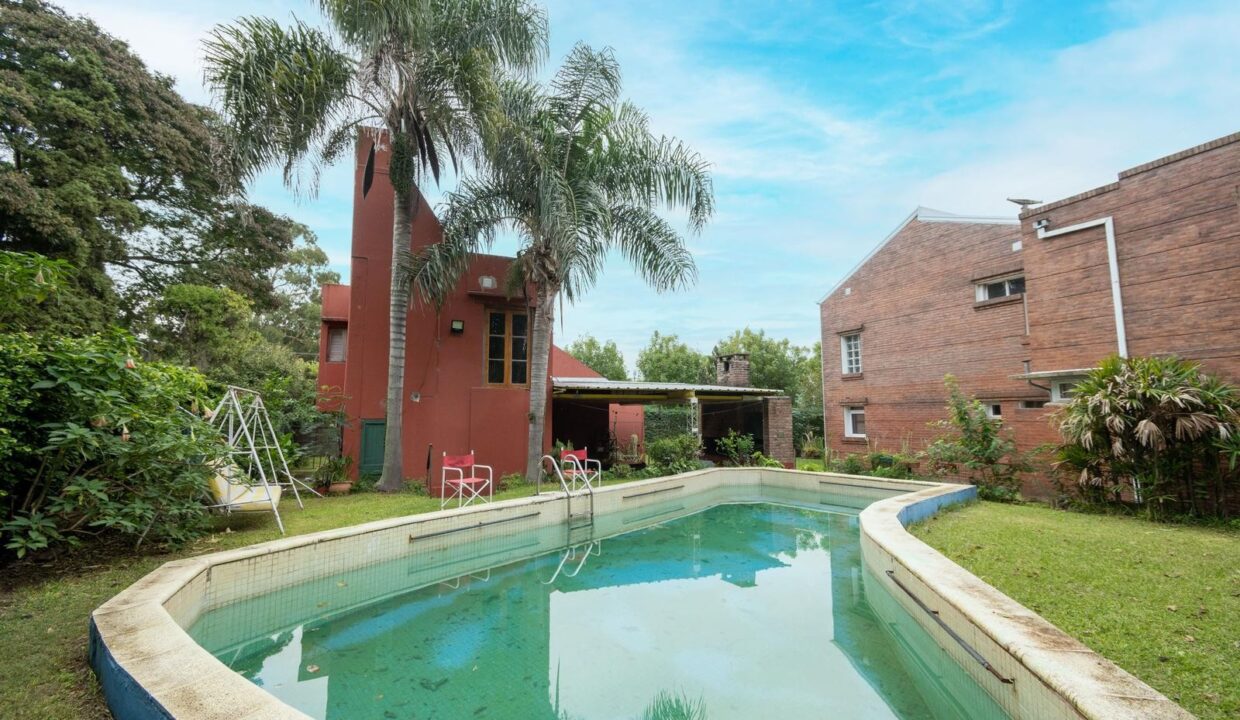 6920157_6579473310759553925057489102791783853930767611086001189562541407822896578137