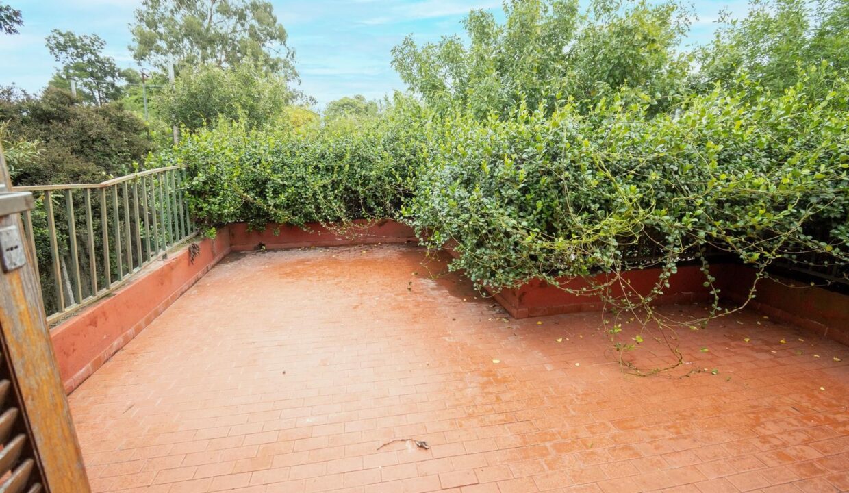 6920157_77607812699777478973765490051207982911993816517640987918458285675874007038889