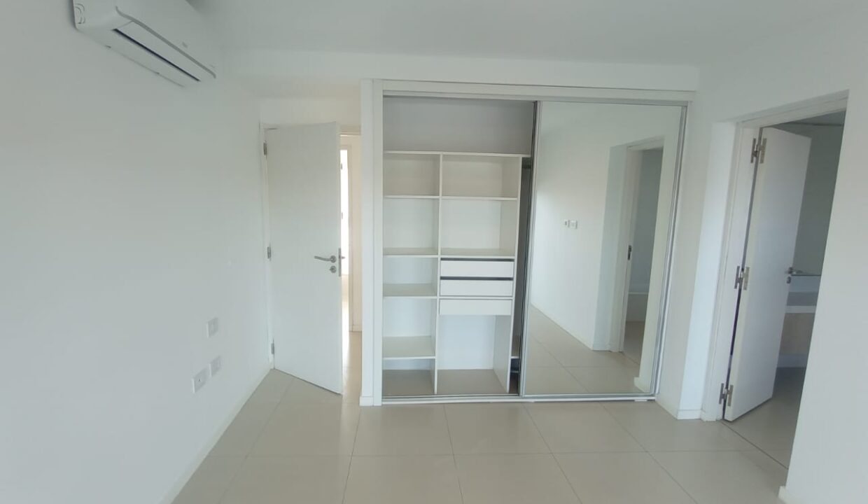 WhatsApp Image 2025-07-24 at 15.06.12