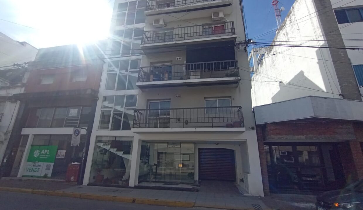 WhatsApp Image 2025-09-10 at 08.18.50