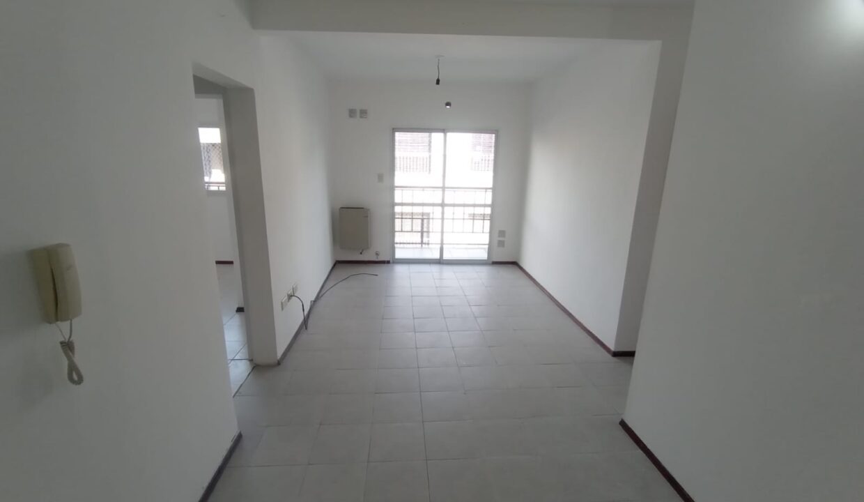 WhatsApp Image 2025-09-10 at 08.18.55 (2)