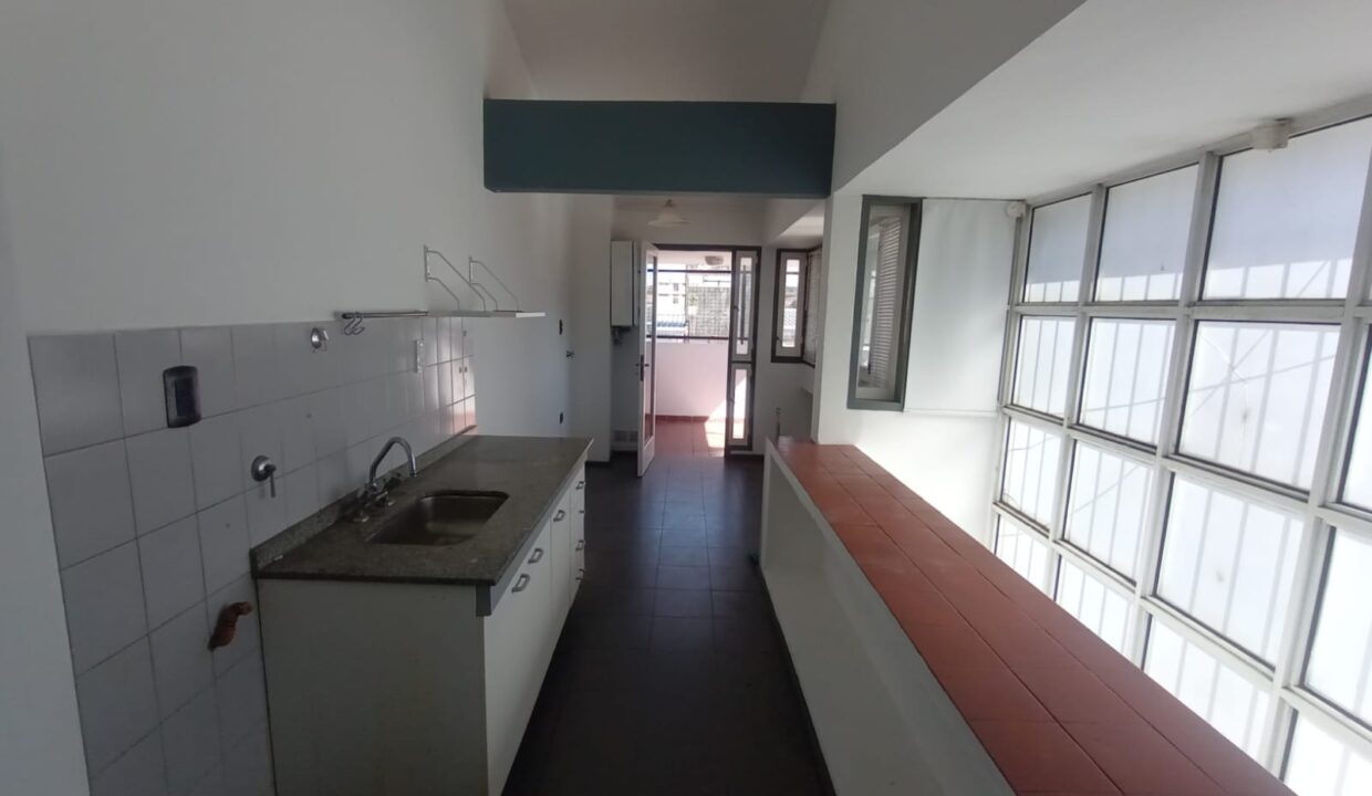 WhatsApp Image 2025-09-12 at 13.28.48