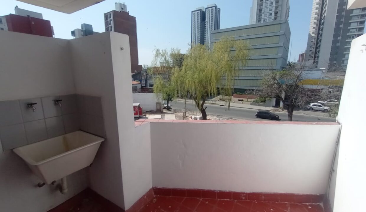 WhatsApp Image 2025-09-18 at 12.57.49 (1)