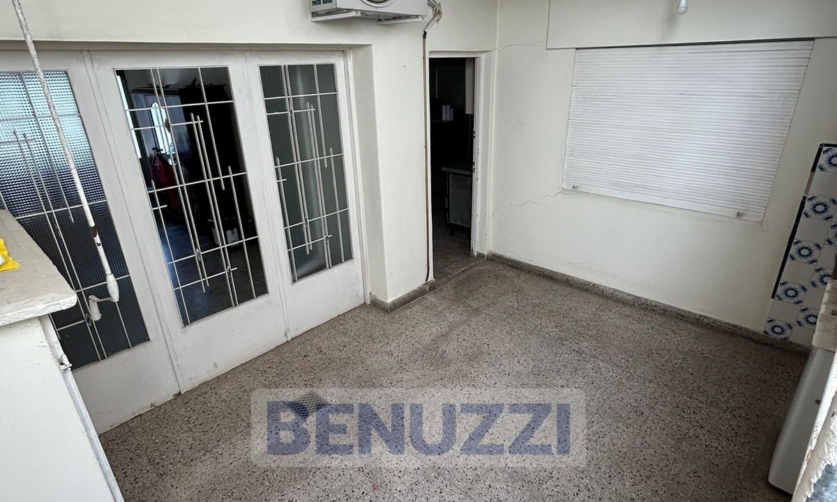 WhatsApp Image 2025-10-15 at 10.42.27