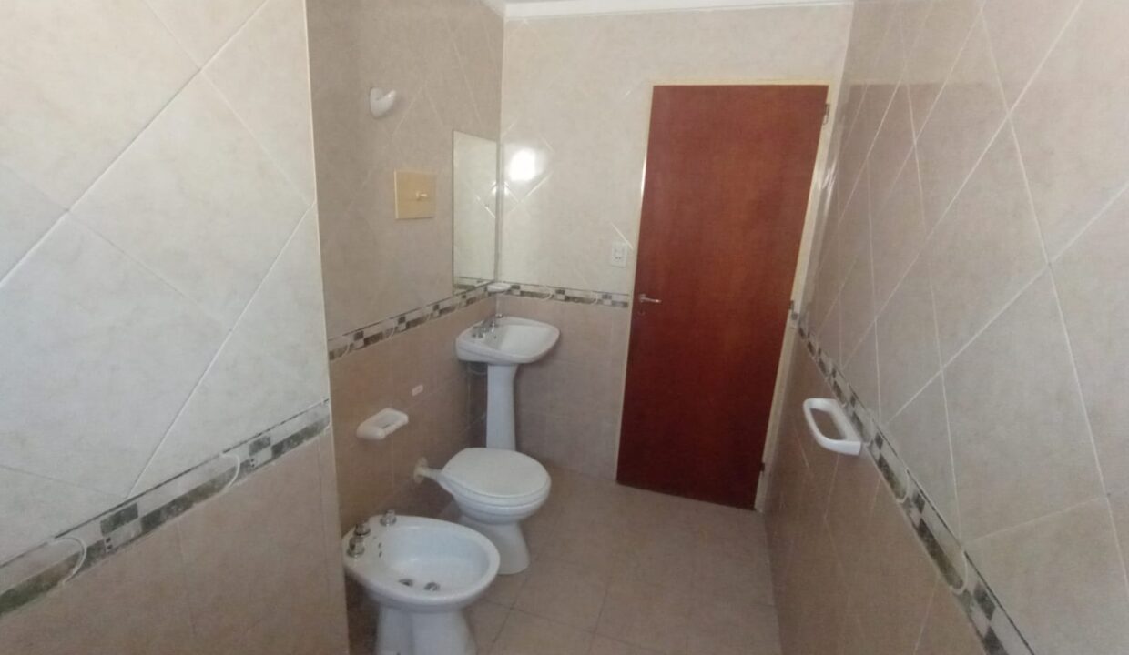 WhatsApp Image 2025-10-16 at 11.12.30