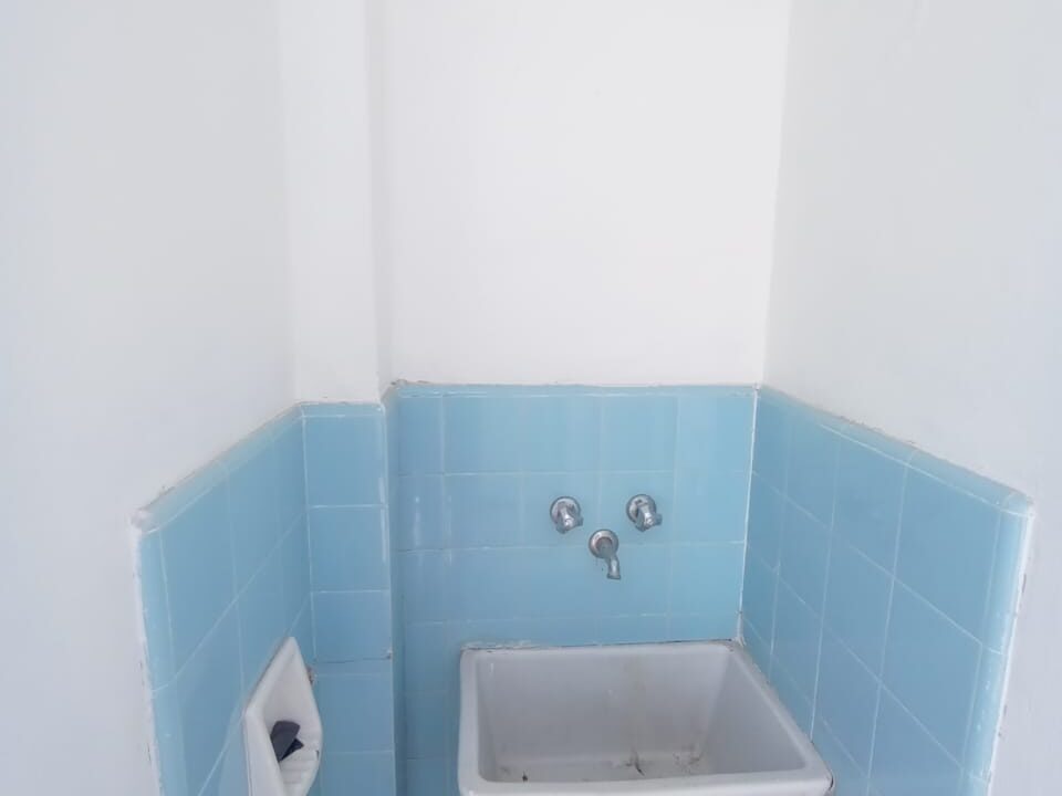 WhatsApp Image 2025-10-21 at 12.52.27