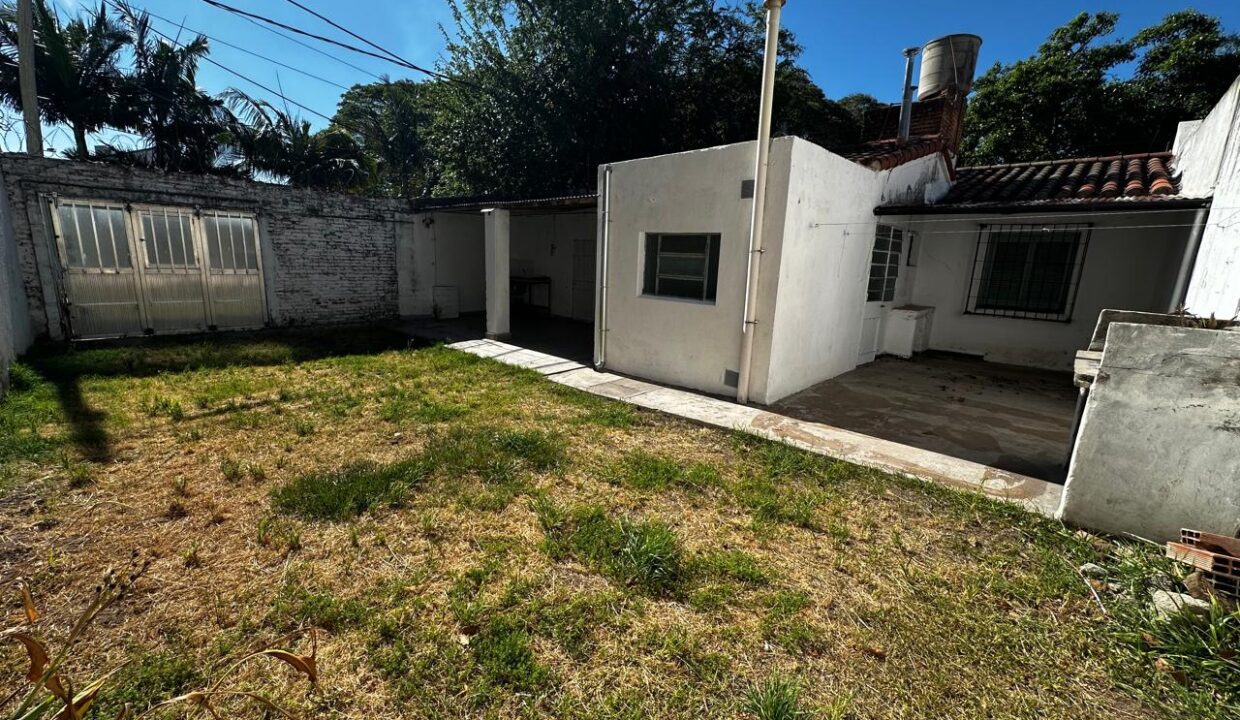 WhatsApp Image 2025-10-22 at 12.55.37 (7)