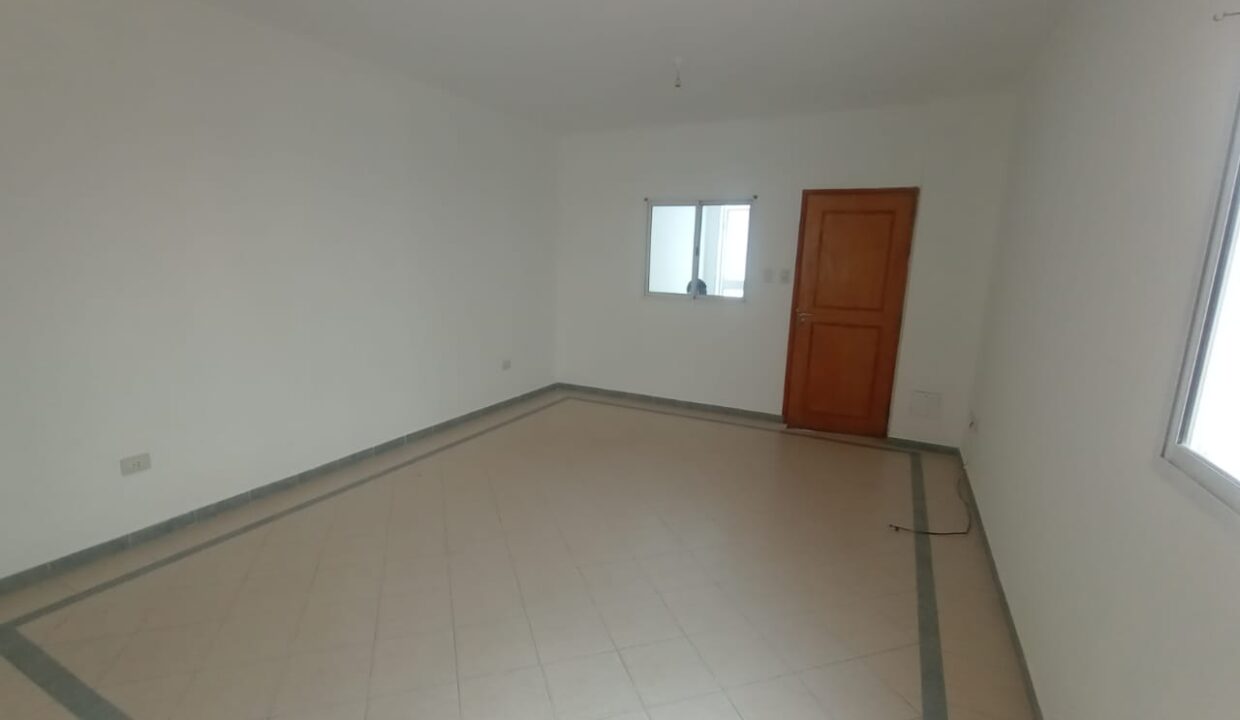 WhatsApp Image 2025-10-22 at 13.57.44 (1)