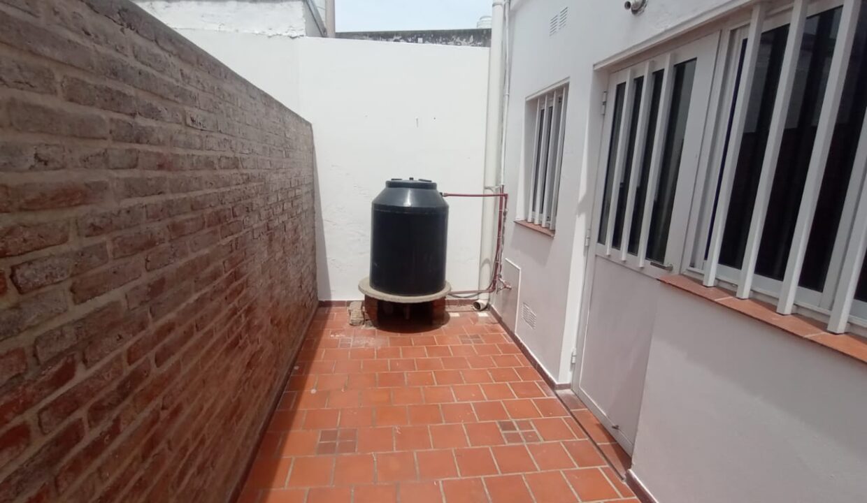 WhatsApp Image 2025-10-22 at 13.57.46 (1)