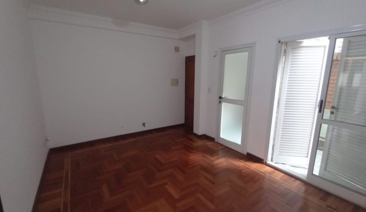 WhatsApp Image 2025-11-03 at 14.05.37 (2)