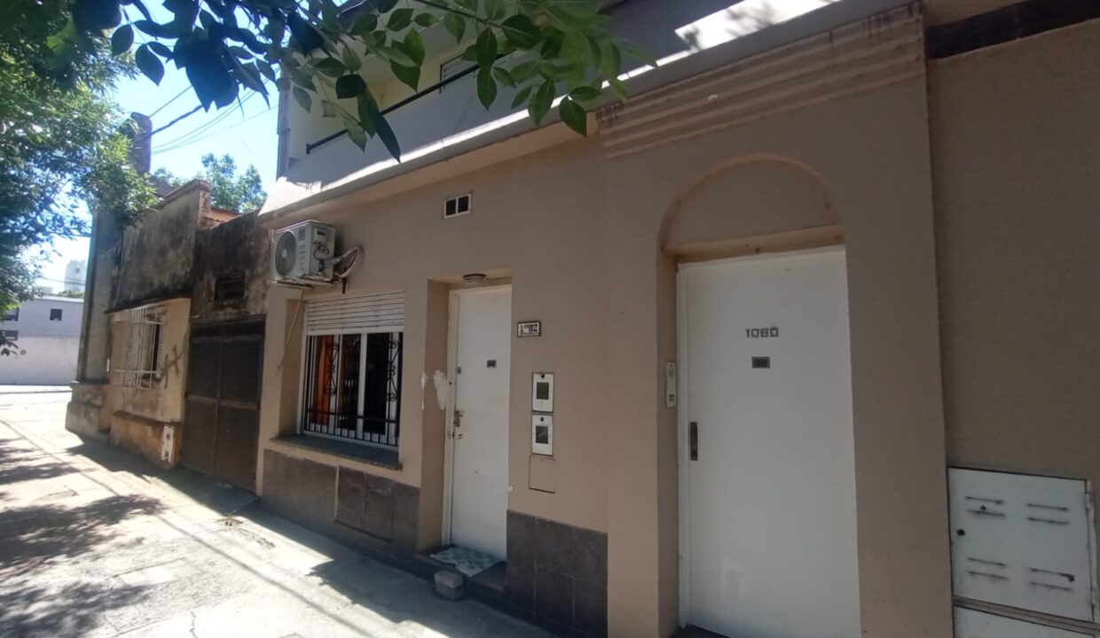 WhatsApp Image 2025-11-11 at 08.10.03