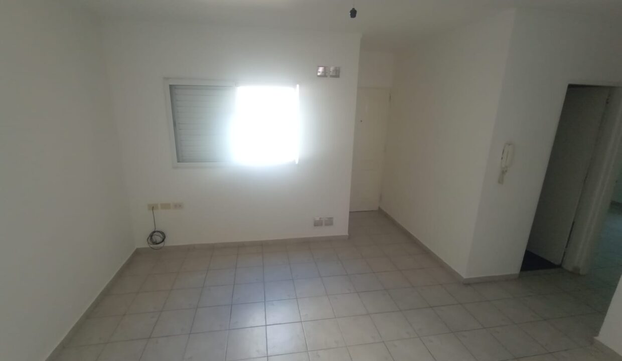 WhatsApp Image 2025-11-11 at 08.10.06 (1)