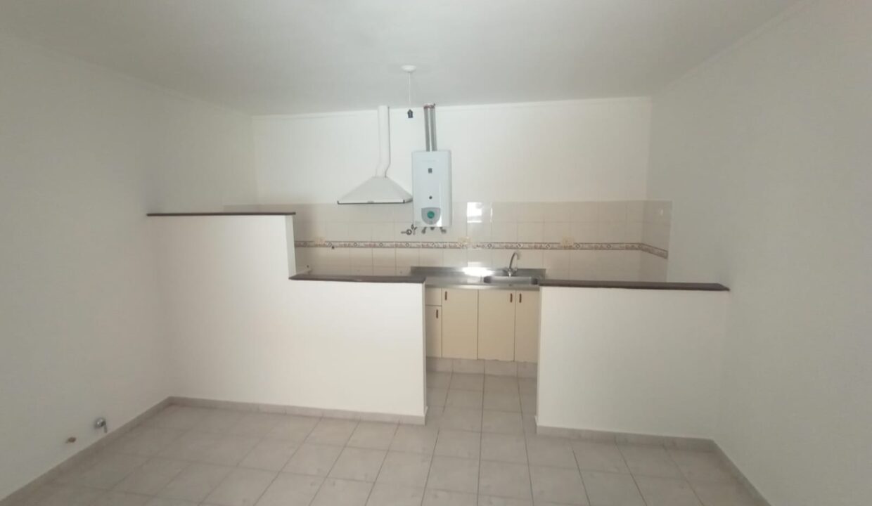 WhatsApp Image 2025-11-11 at 08.10.07 (1)