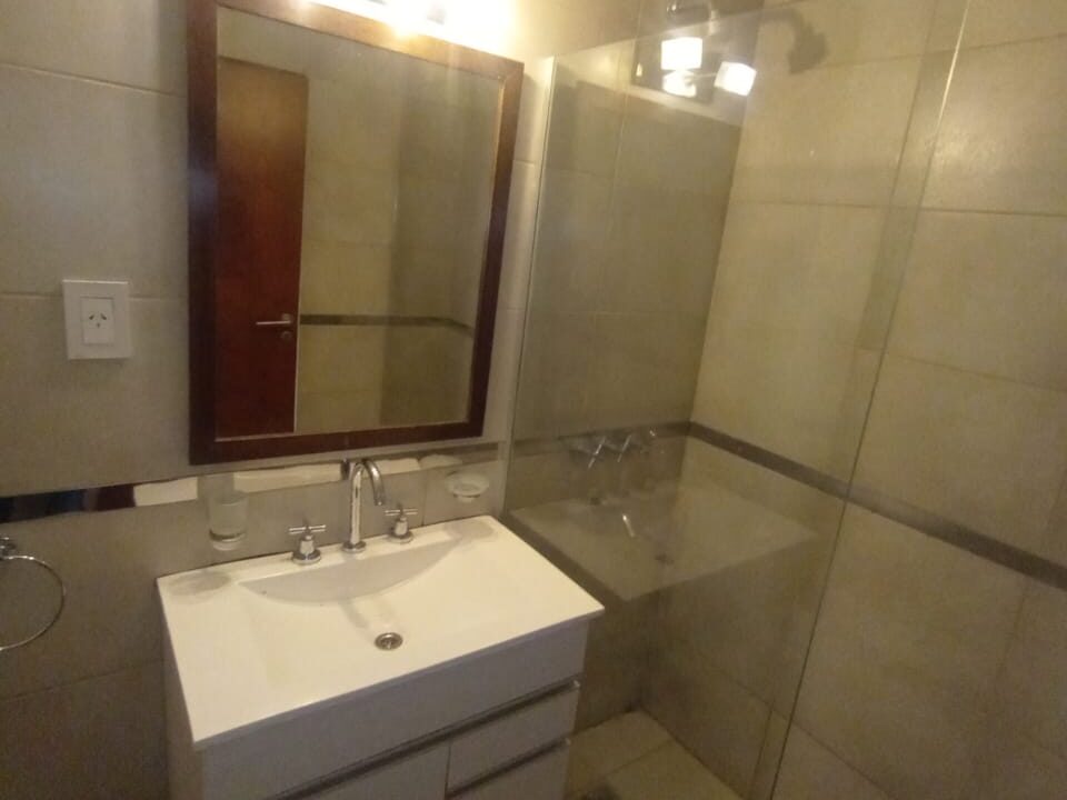 WhatsApp Image 2025-11-14 at 15.54.00