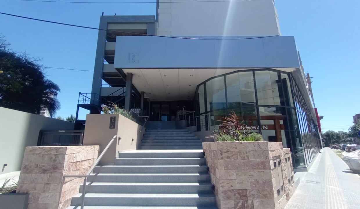 WhatsApp Image 2025-11-28 at 08.37.12 (2)