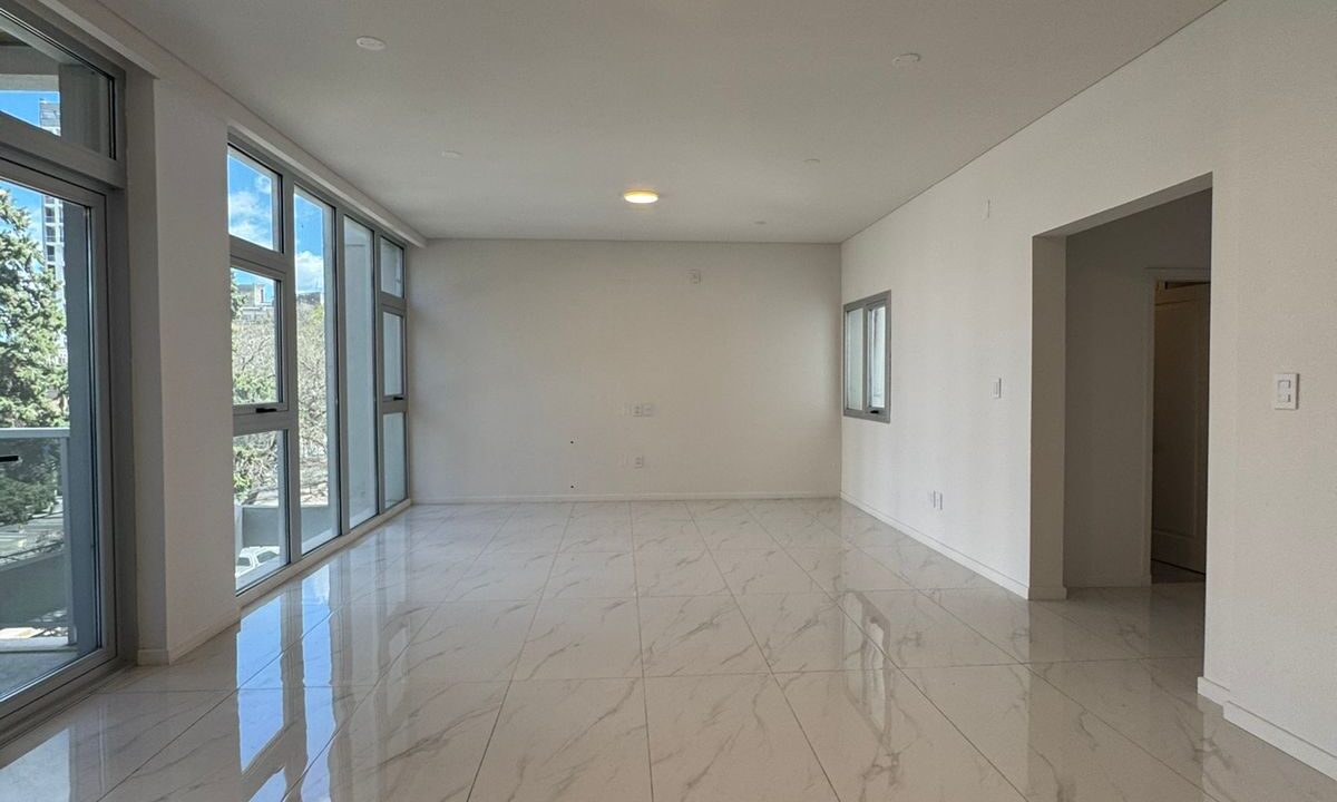 WhatsApp Image 2025-11-28 at 11.01.54 (1)