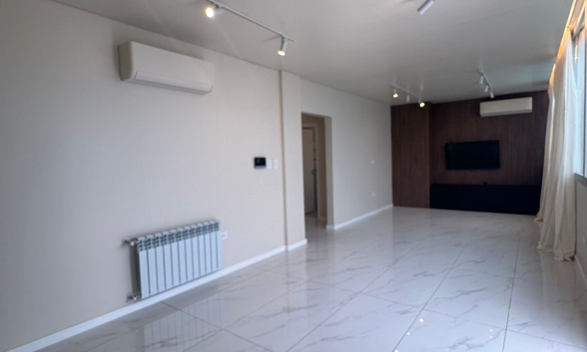 WhatsApp Image 2025-11-28 at 15.23.14 (1)