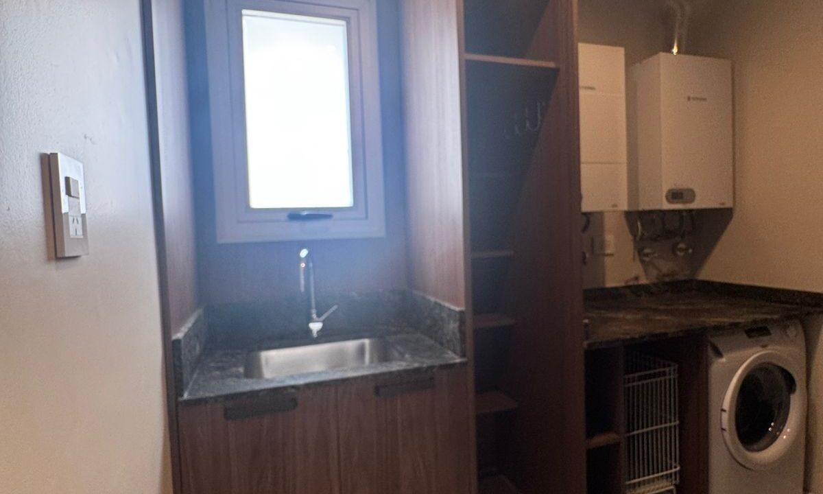 WhatsApp Image 2025-11-28 at 15.23.15