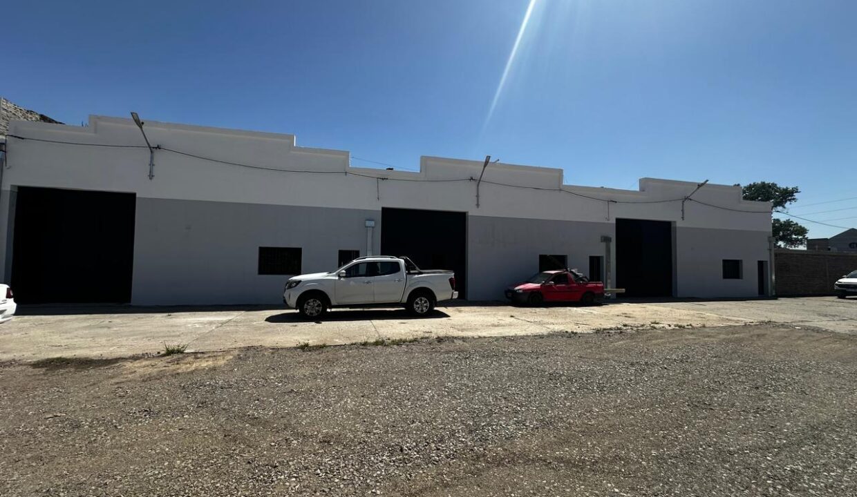 WhatsApp Image 2025-12-12 at 10.51.02 (2)