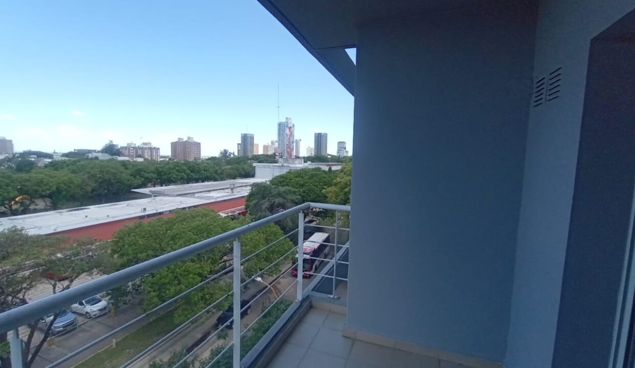 WhatsApp Image 2025-12-16 at 15.21.39 (1)