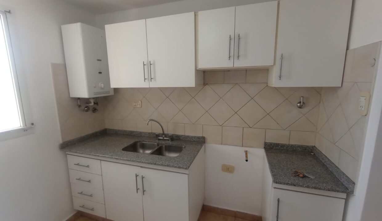 WhatsApp Image 2025-12-16 at 15.21.42 (1)