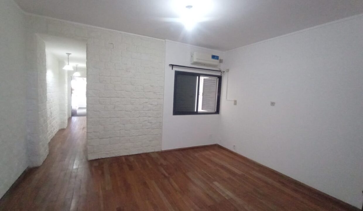 WhatsApp Image 2025-12-17 at 09.51.15 (1)