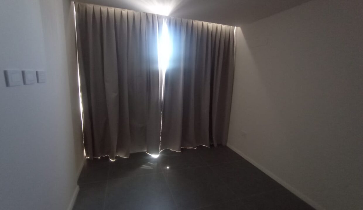 WhatsApp Image 2025-12-18 at 12.10.36 (1)