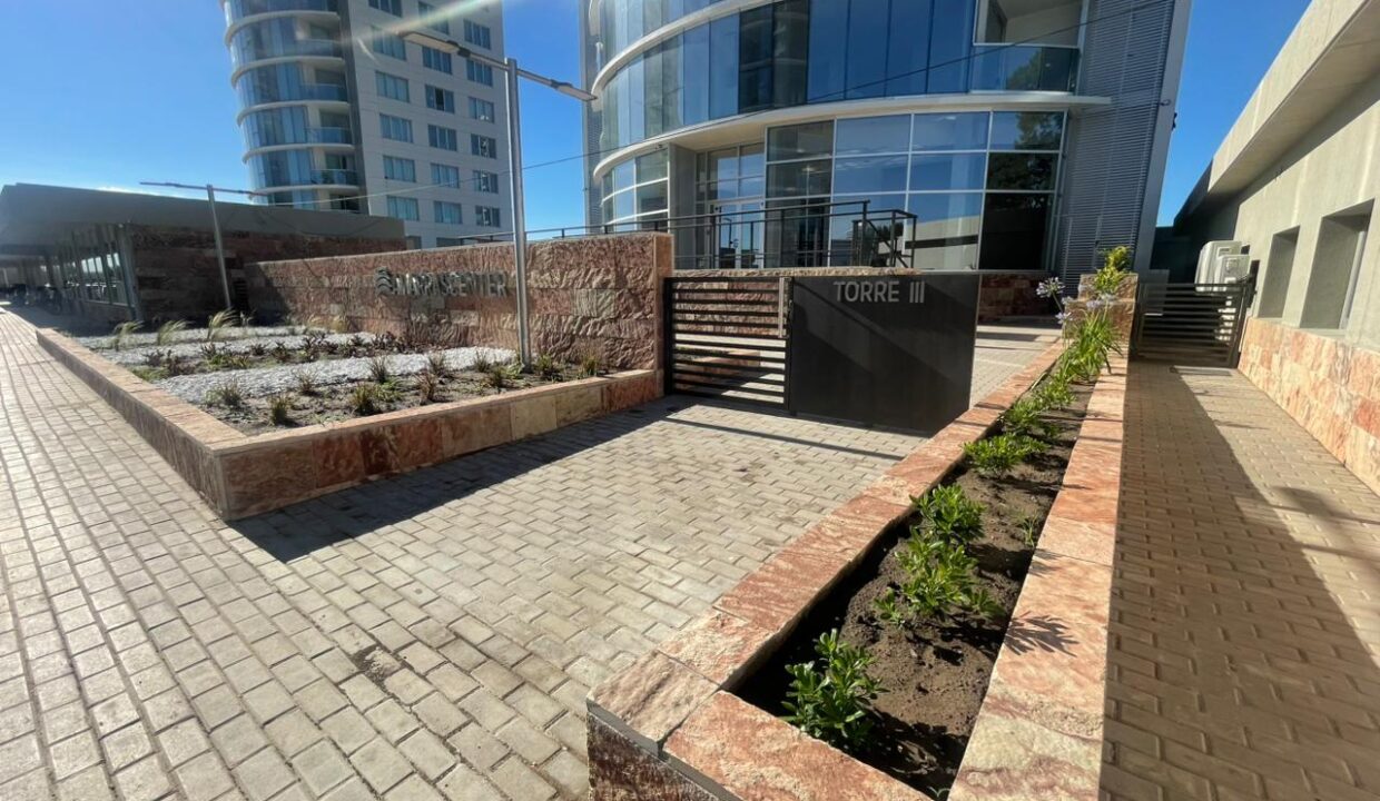 WhatsApp Image 2025-12-23 at 09.26.21