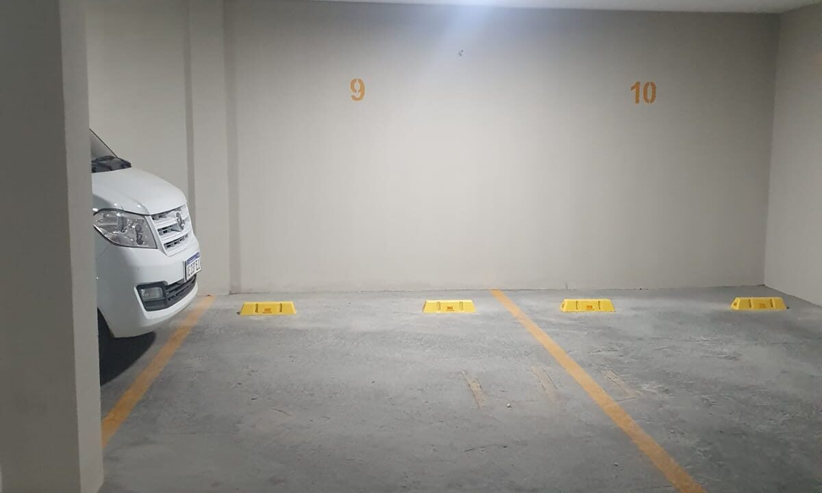 cwderfvgtyuj