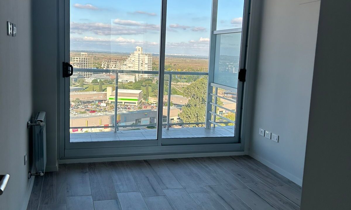 WhatsApp Image 2026-04-27 at 08.28.23 (1)