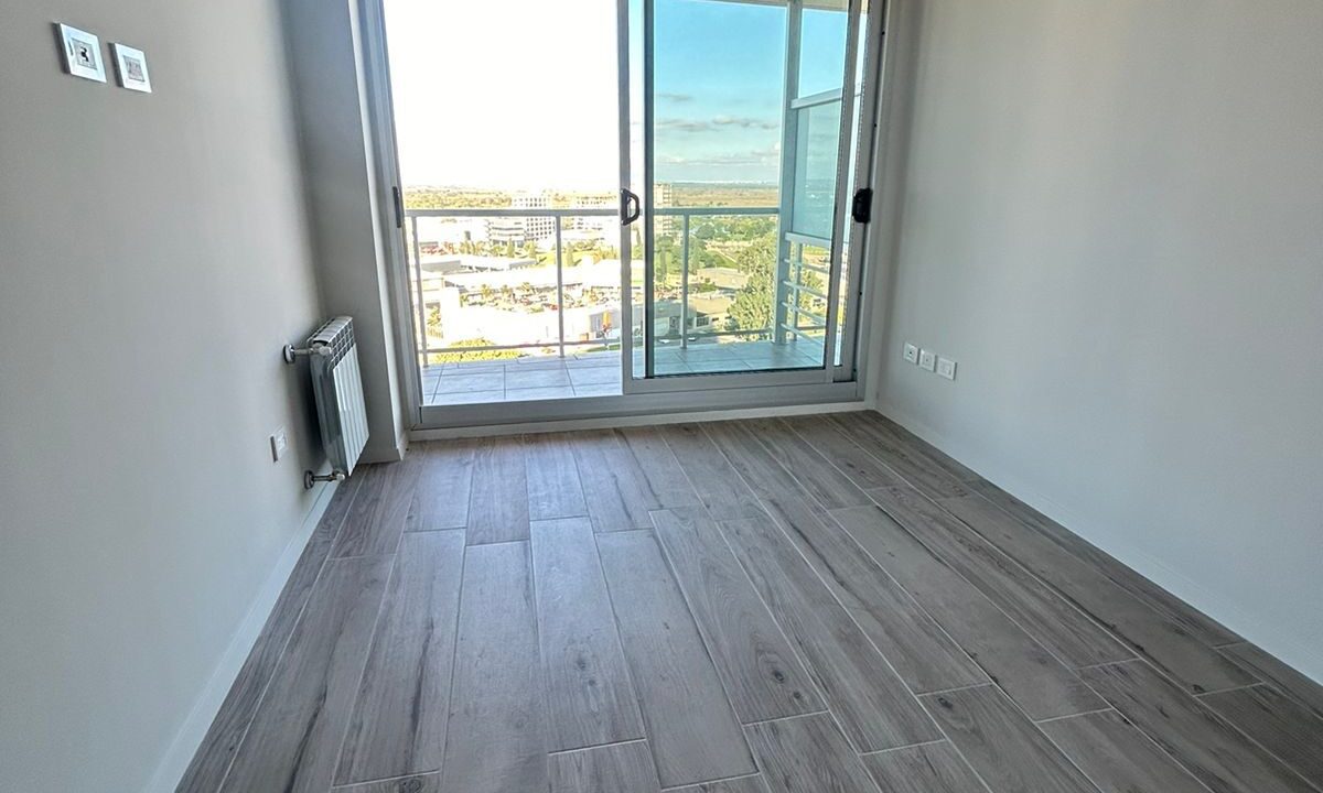 WhatsApp Image 2026-04-27 at 08.28.24