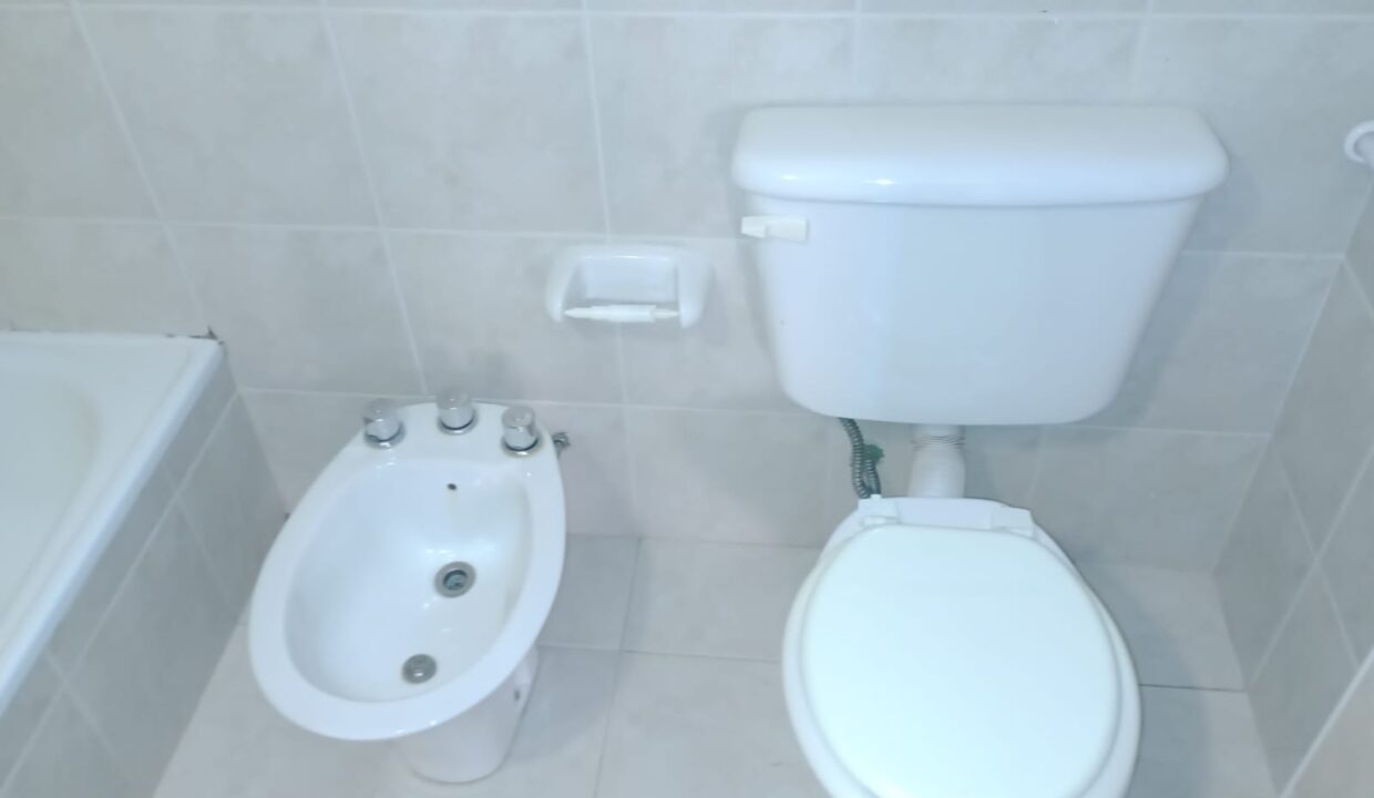 48532