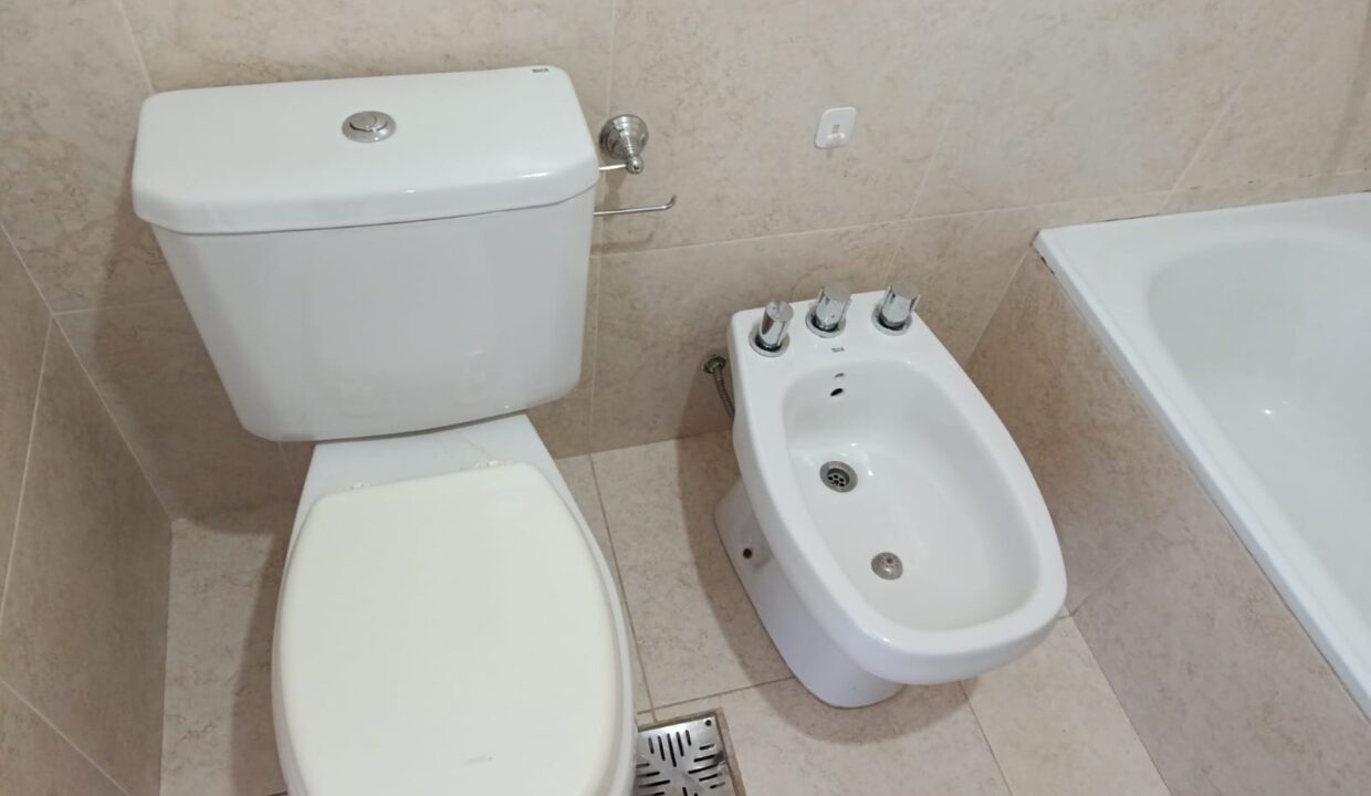 5 (3)
