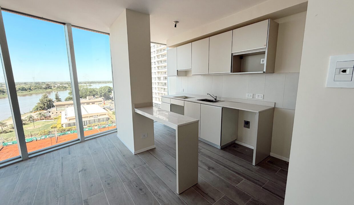 Tezza-3422