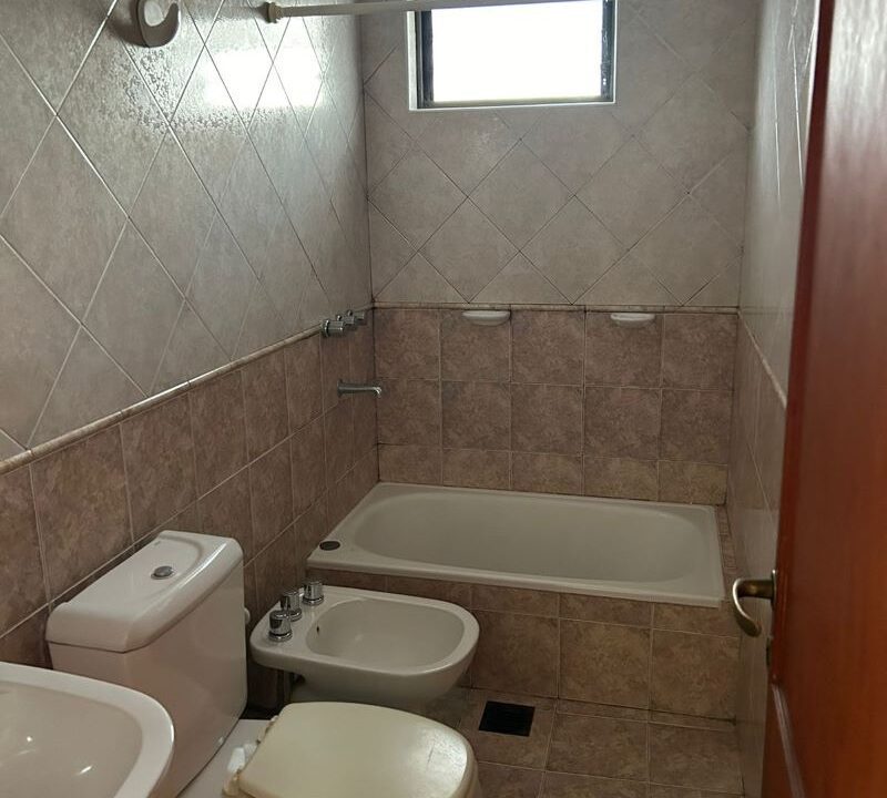 47736